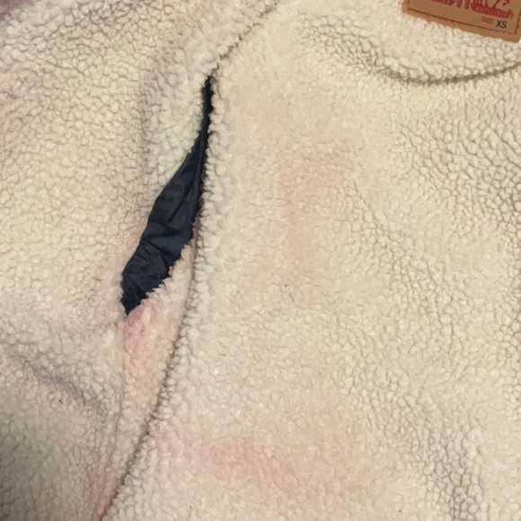 Levi’s Sherpa lined denim trucker jacket - Picture 2 of 7